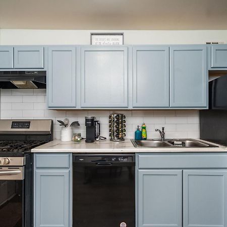 شقة Cozy 2Bd Retreat A Short Walk To Westside Beltline أتلانتا المظهر الخارجي الصورة