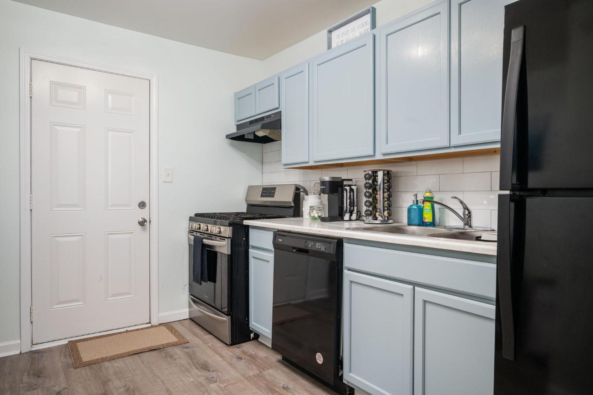 شقة Cozy 2Bd Retreat A Short Walk To Westside Beltline أتلانتا المظهر الخارجي الصورة